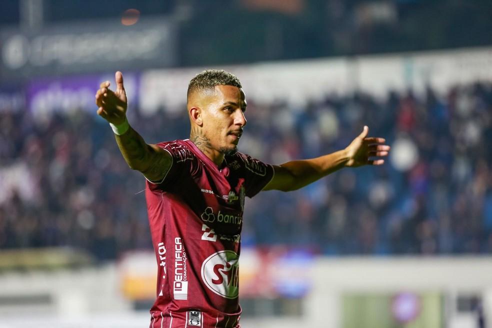 Caxias é um dos líderes da Série C