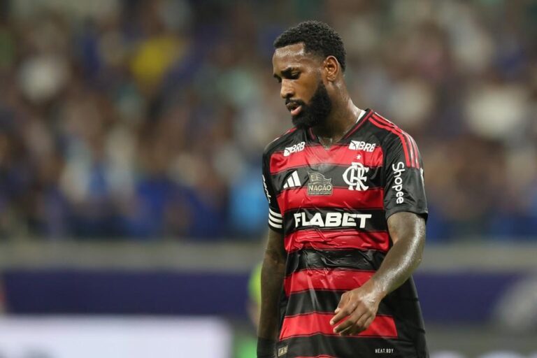 Gerson continua como capitão do Flamengo, afirma Filipe Luís