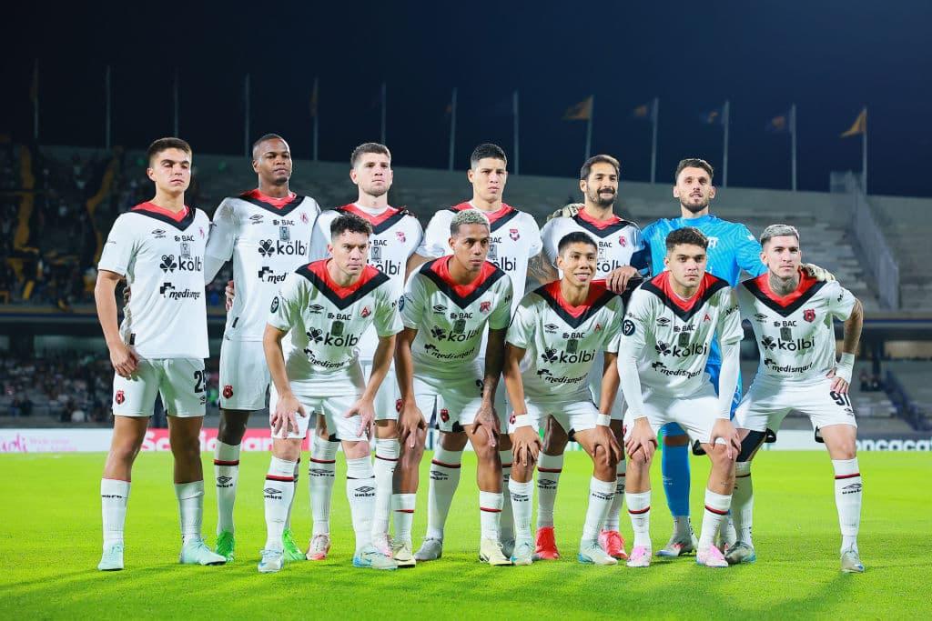 Alajuelense se vai com 'sensaciones positivas' após audiência com o TAS.