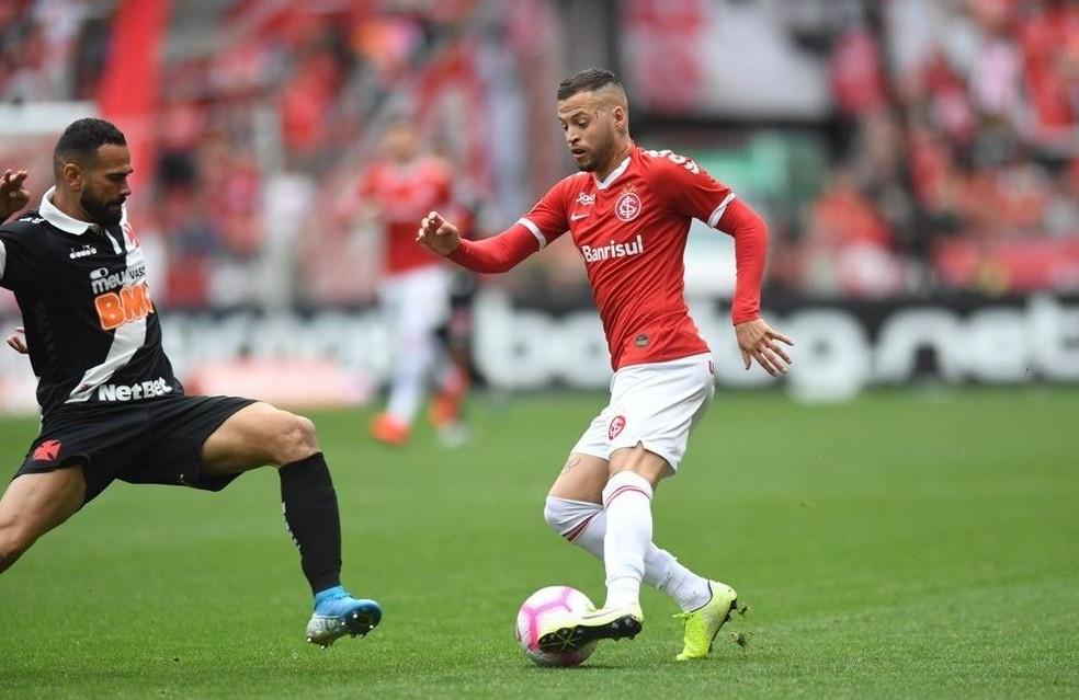 Nico López em partida pelo Internacional contra o Vasco