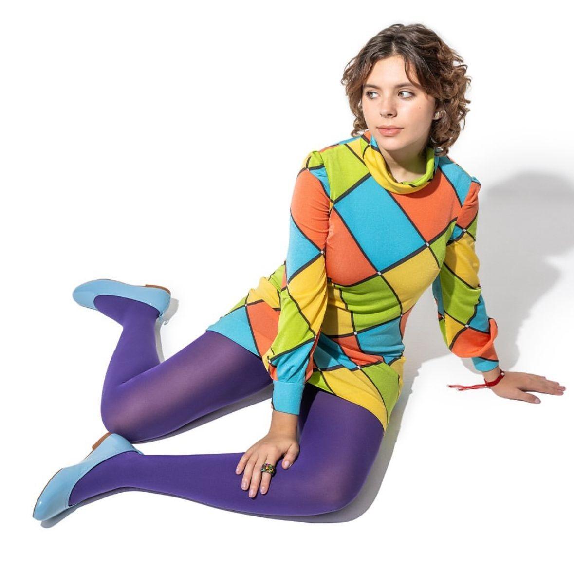 Flor Gil se lança como cantora aos 16 anos — Foto: Juliana Frug/Capricho