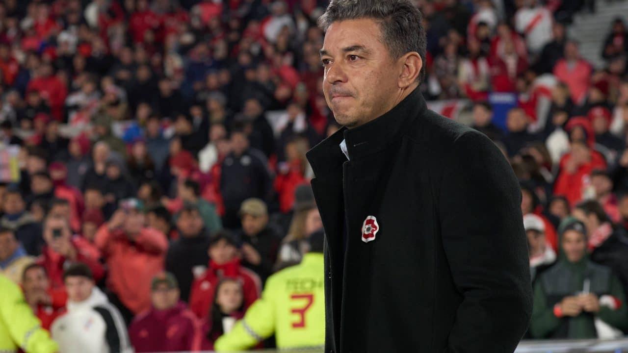 Após perder joia para o Real, técnico do River critica mercado: ‘Tudo mais precoce’.