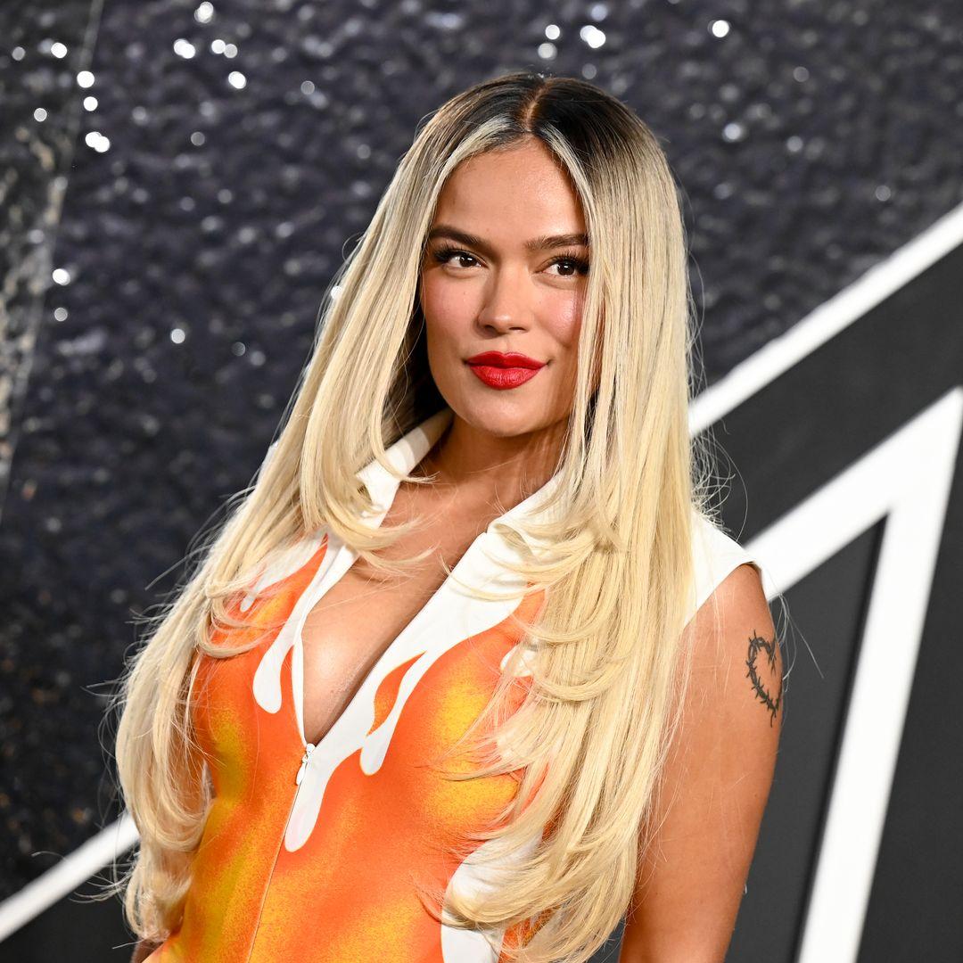 Karol G compartilha declaração poderosa sobre agitação nacional e Colômbia