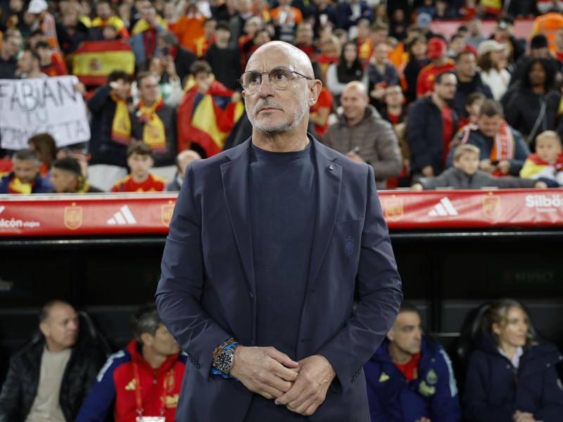 Luis de la Fuente no banco de reservas