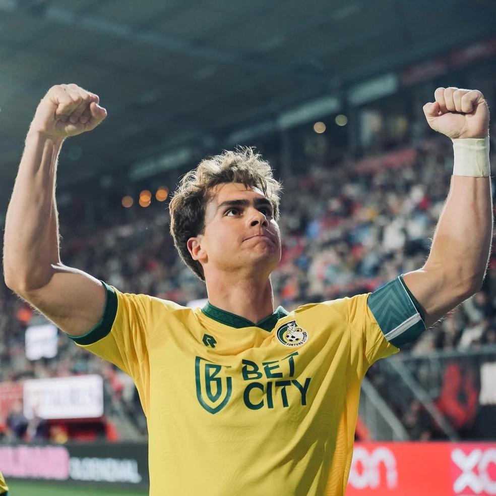 Rodrigo Guth defende o Fortuna Sittard, da primeira divisão holandesa