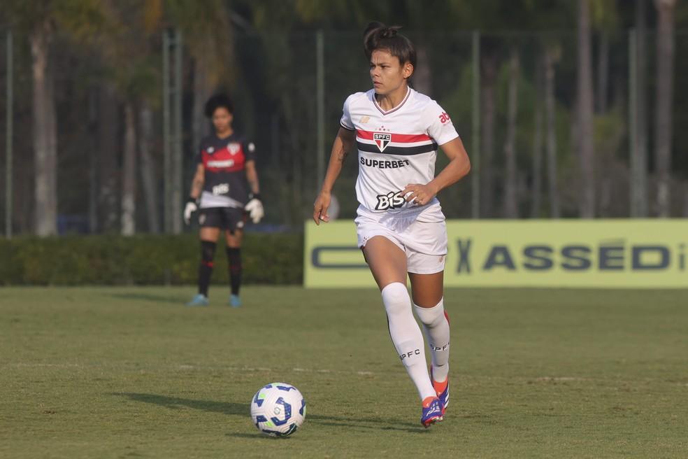 Day Silva, zagueira do São Paulo