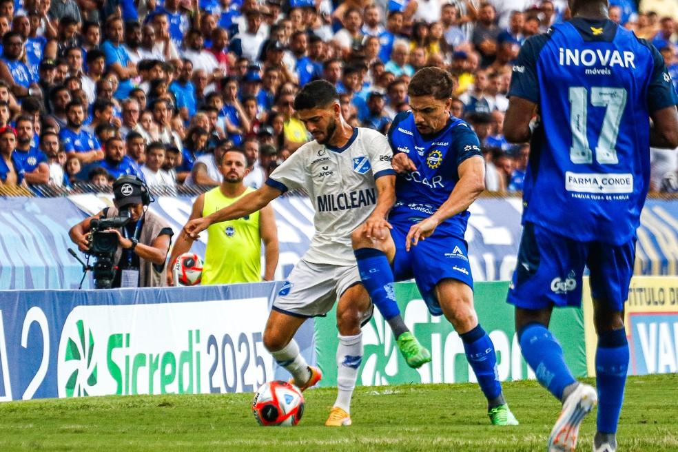 São José x Taubaté, pelo jogo de ida das quartas de final da Série A2 do Campeonato Paulista