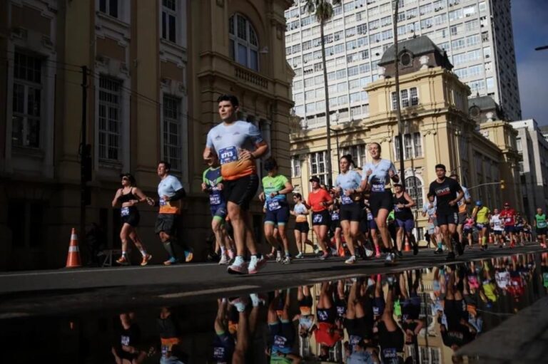 40ª Maratona Internacional de Porto Alegre Atraí 25 Mil Corredores e Promove Transformação na Cidade