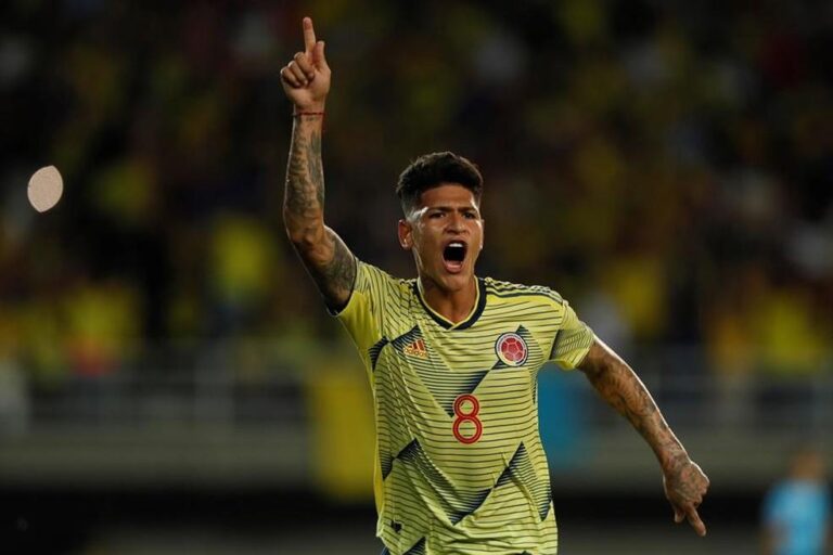 Flamengo avança em negociação para contratar Jorge Carrascal do Dínamo de Moscou