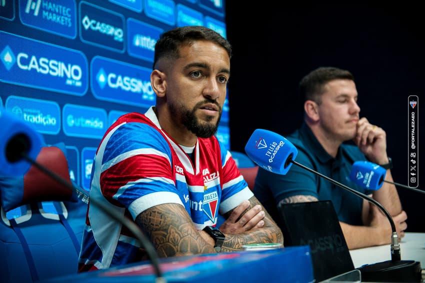 Matheus Pereira celebra sua chegada ao Fortaleza