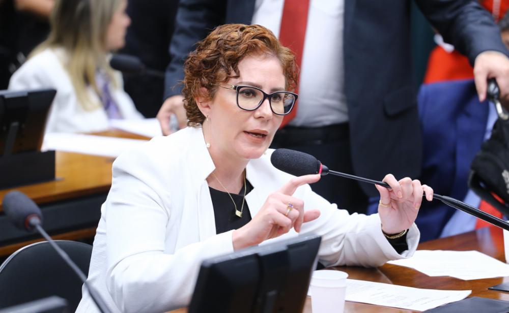 Carla Zambelli é ré no STF