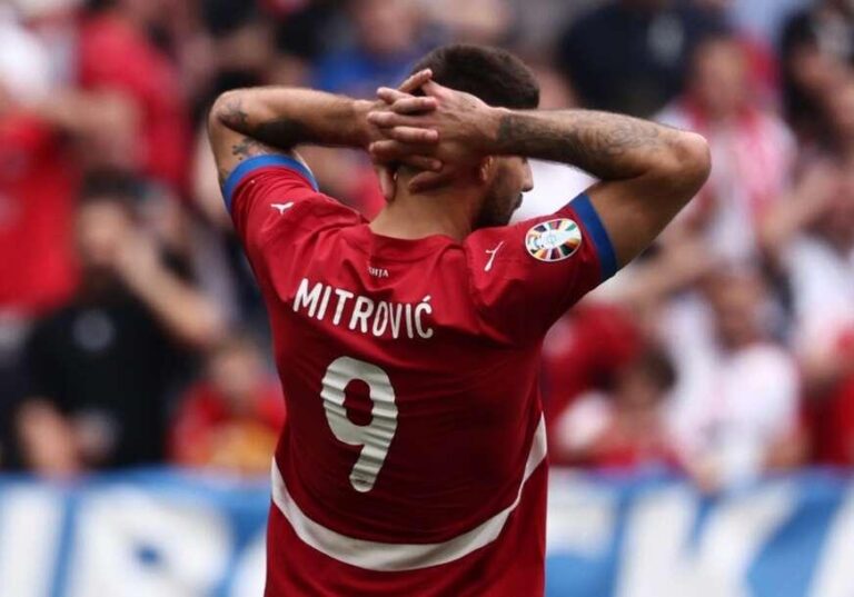Mitrović perde mais um jogo no Mundial de Clubes