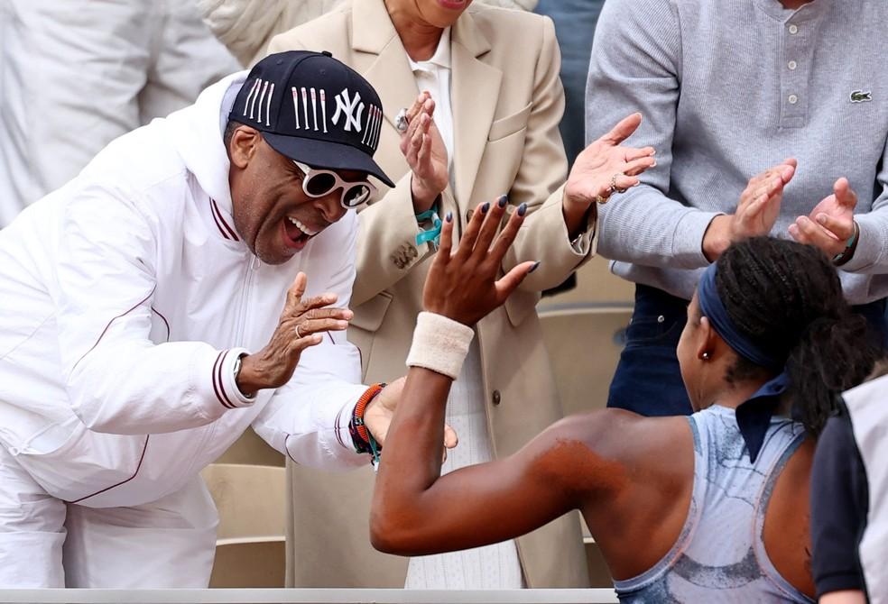 Spike Lee comemora vitória de Coco Gauff em Roland Garros