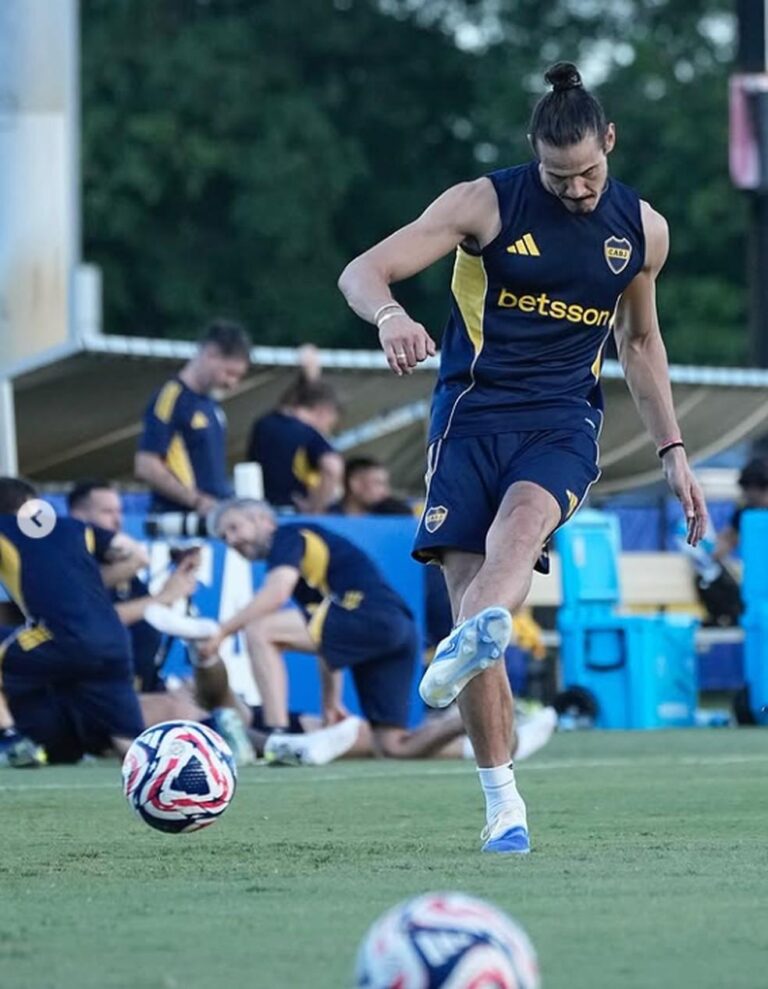 Cavani desfalca o Boca Juniors na estreia da Copa do Mundo de Clubes