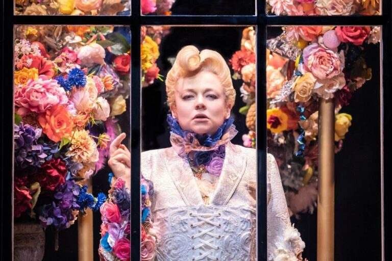 Vencedores do Tony Awards 2025: Uma Celebração do Teatro na Broadway