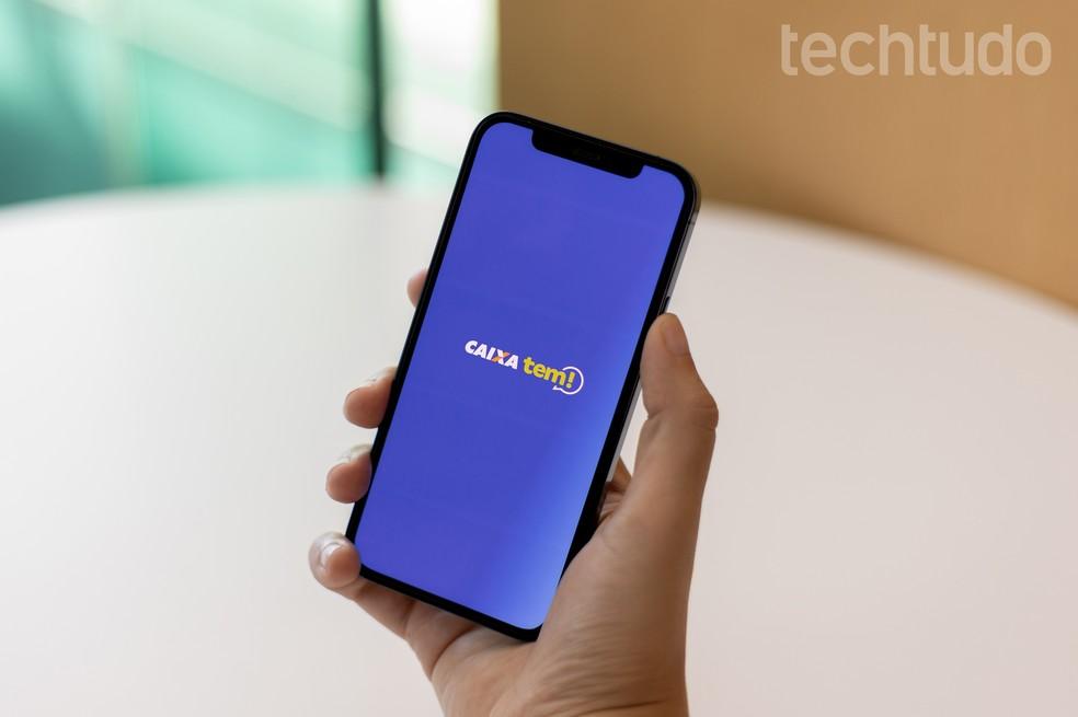 Caixa fora do ar? Usuários apontam erros no Pix e sumiço no dinheiro