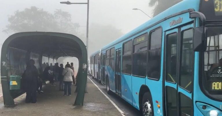Atrasos no Transporte Público de São José dos Campos e Jacareí de Deixam Passageiros em Apuros
