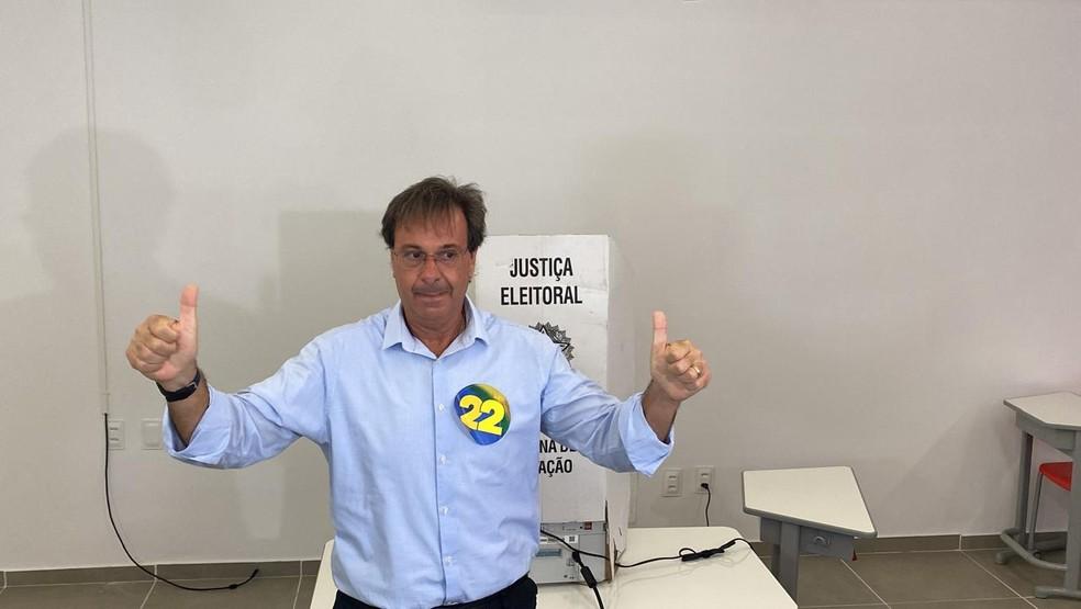 Gilson Machado, candidato do PL à prefeitura, vota no Recife