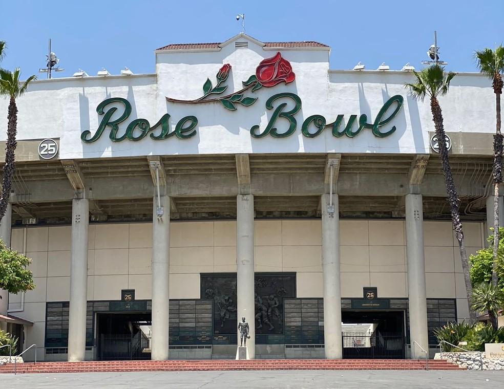 Entrada principal do Rose Bowl, palco do tetra do Brasil em 1994