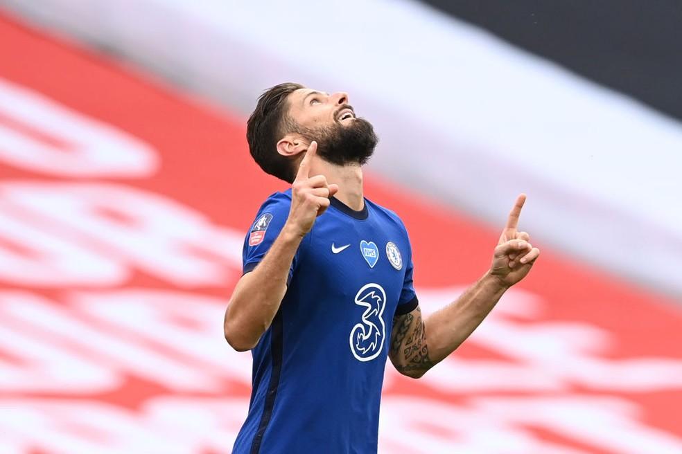 Giroud atuou pelo Chelsea durante cinco temporadas e conquistou três títulos