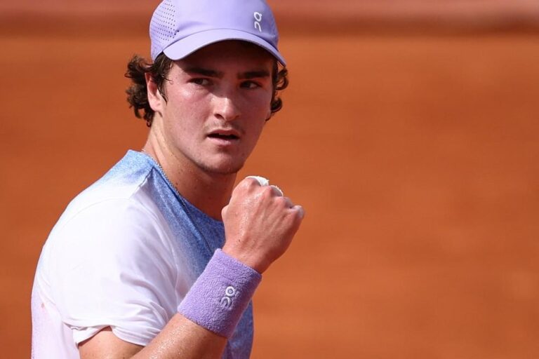 João Fonseca estreia no ATP 500 de Halle e retorna às duplas