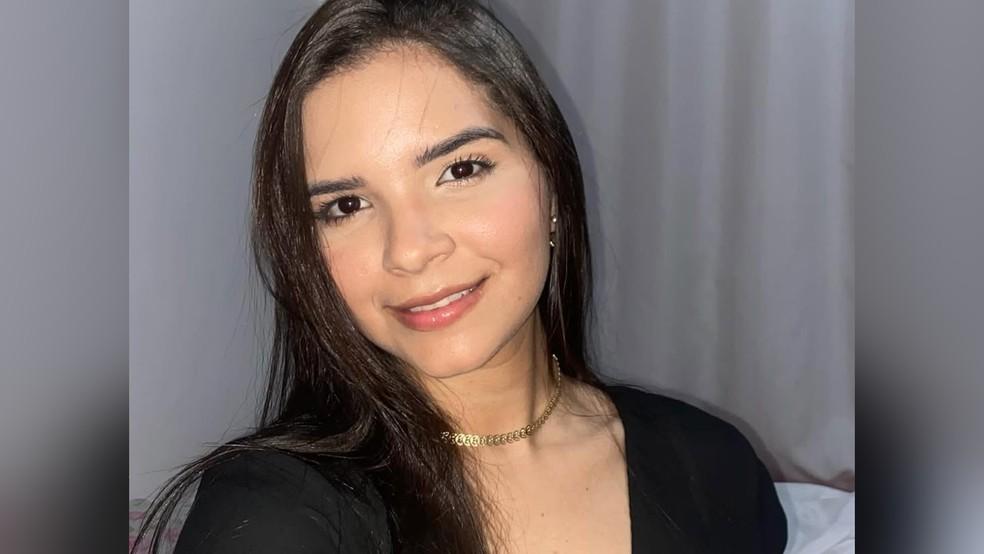 Raissa Suellen Ferreira da Silva, de 23 anos. — Foto: Redes sociais