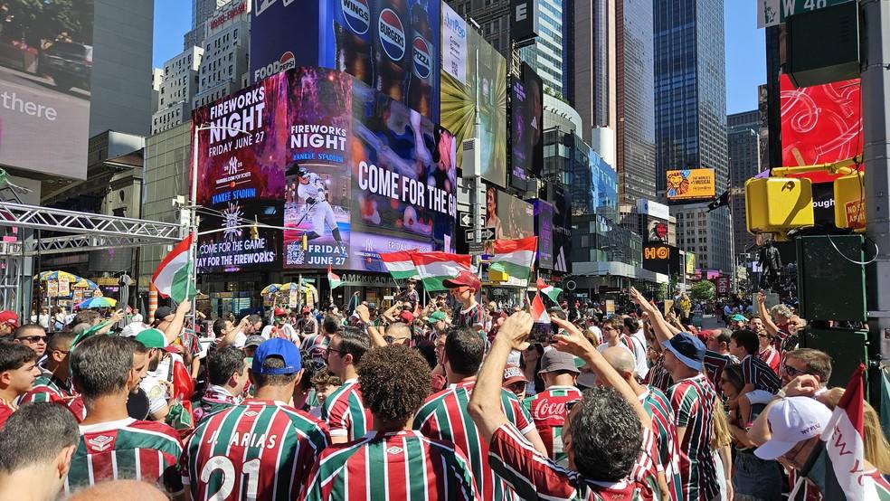 Tricolores fazendo festa na Times Square