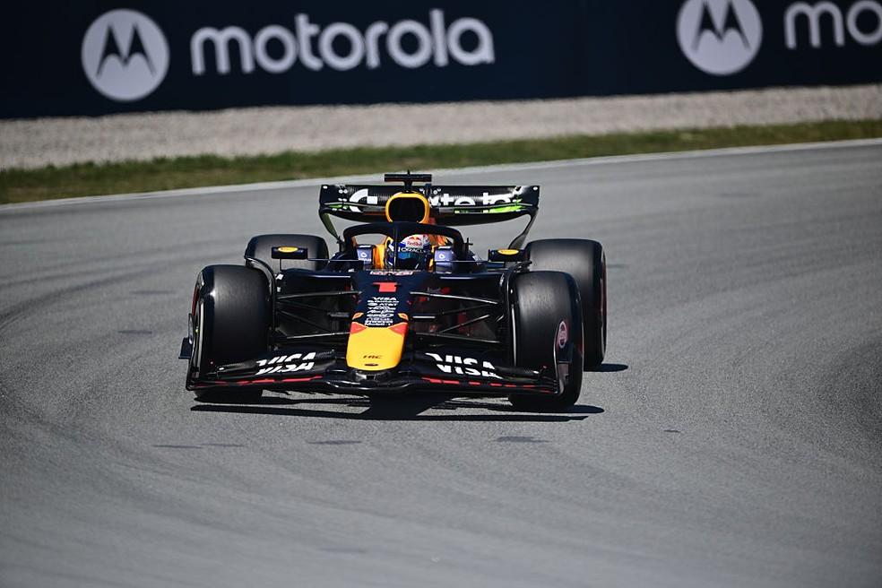 Max Verstappen nos treinos livres para o GP da Espanha