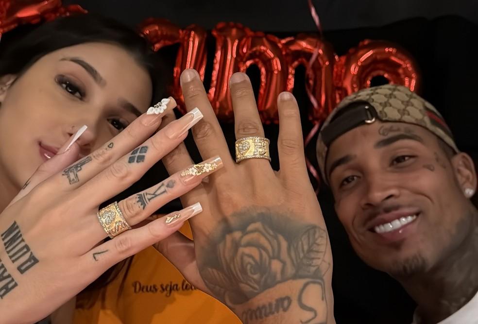 Bia Miranda e Gato Preto