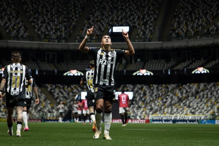 Fenerbahçe faz proposta ao Atlético-MG por Cuello; saiba mais sobre o atacante