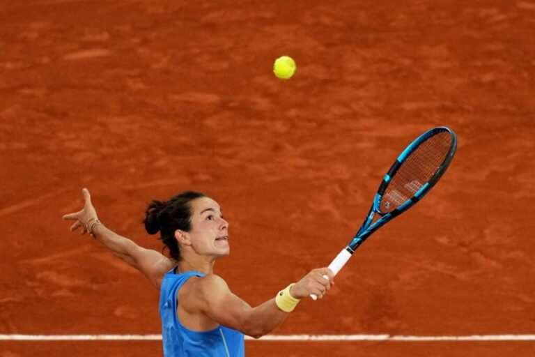 Lois Boisson faz história ao alcançar semifinais de Roland Garros após vencer Mirra Andreeva