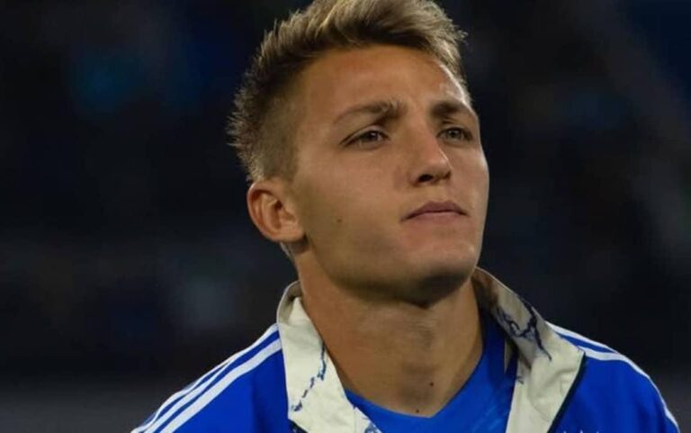 Mateo Retegui é a nova aposta do Milan para a temporada 2025