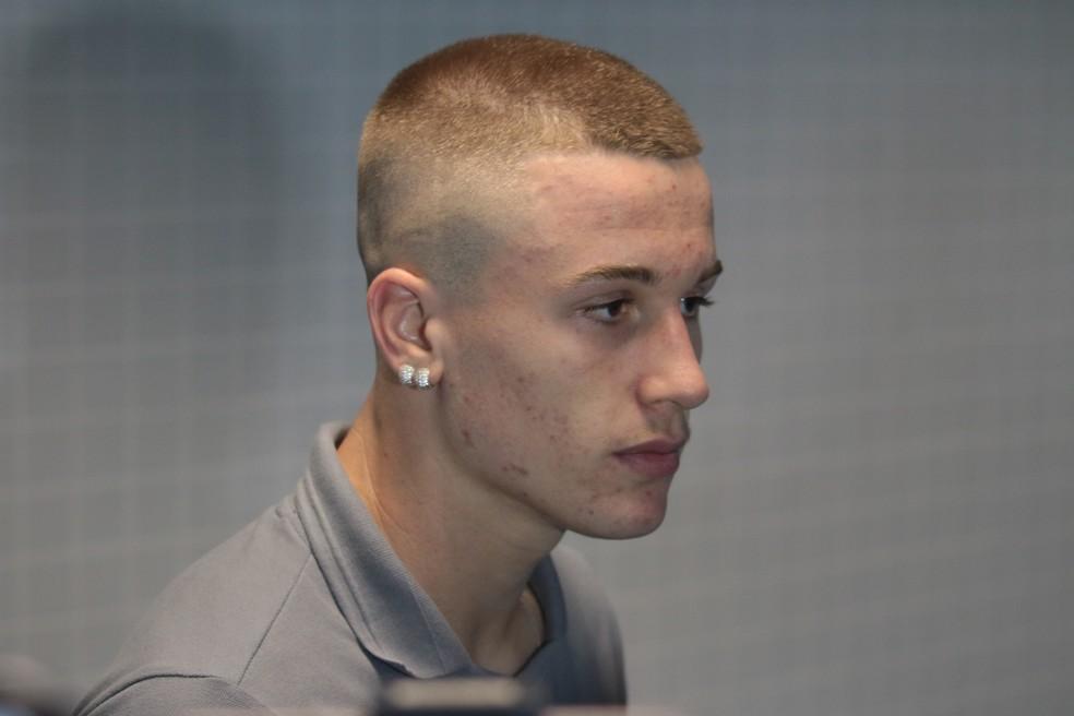 Igor Serrote, lateral-direito do Grêmio