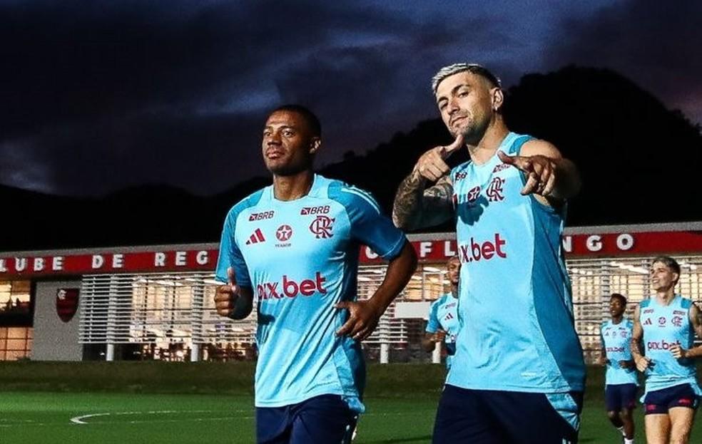 De la Cruz e Arrascaeta