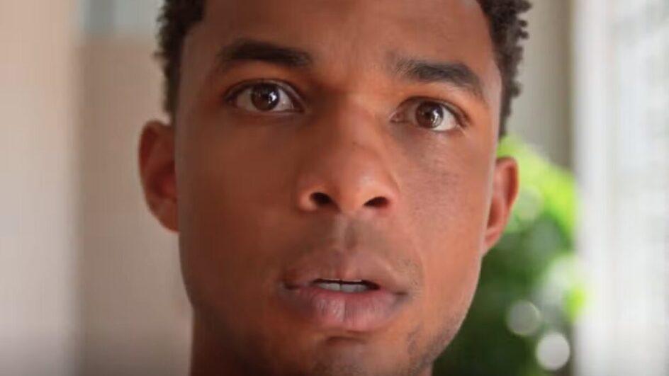 Samuel recebe uma notícia inesperada em Dona de Mim