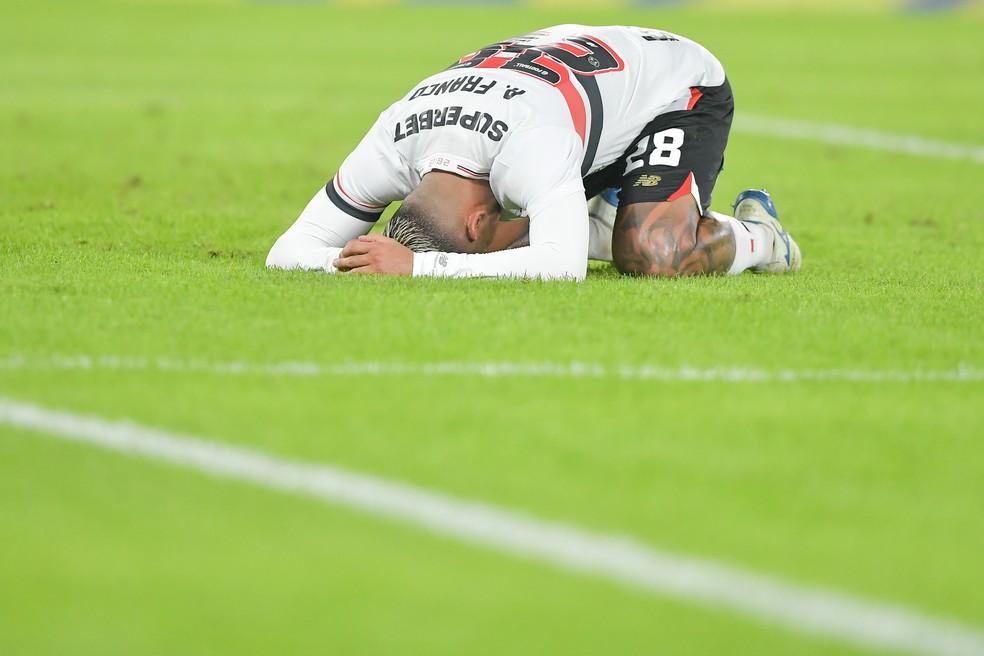 Alan Franco lamenta derrota do São Paulo para o Flamengo