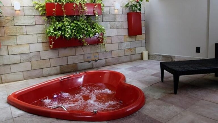 Motéis de Belém Adaptam Decoração para a COP30 e Chamam Atenção do NYT