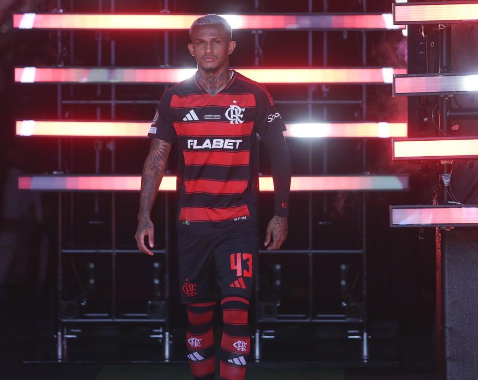 Wesley durante partida entre Flamengo e Chelsea