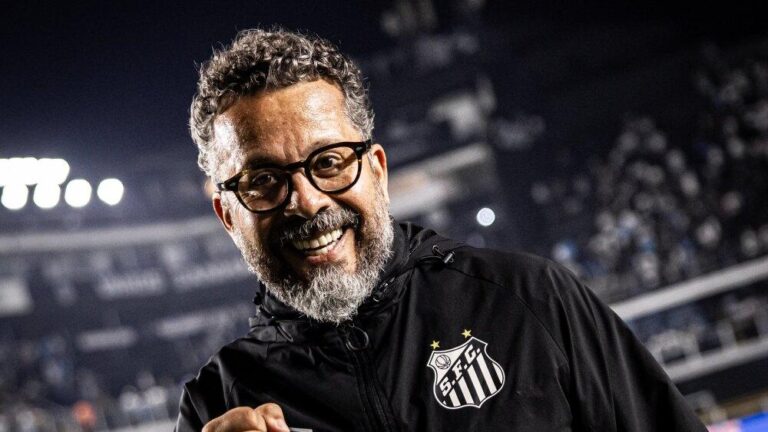 Como o Santos está se reestruturando e buscando soluções para o ataque