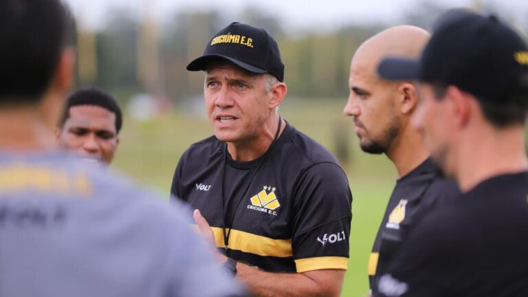 Eduardo Baptista Surpreende na Escalação do Criciúma para Enfrentar o Botafogo-SP