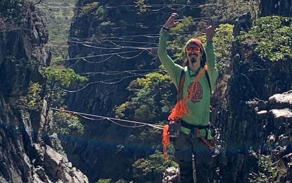 Gustavo Guimarães morreu após sofrer uma queda enquanto praticava highline, em Goiás