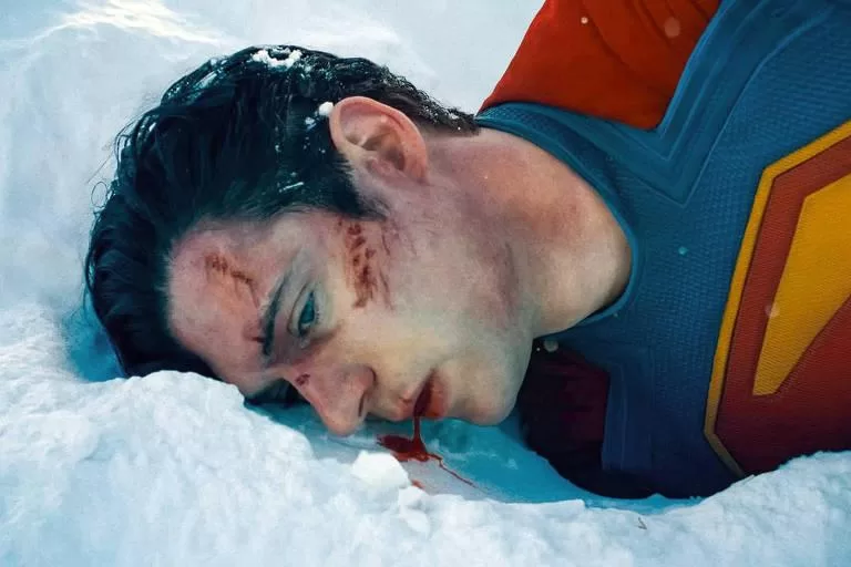 Superman: Um Herói que Emociona e Perturba