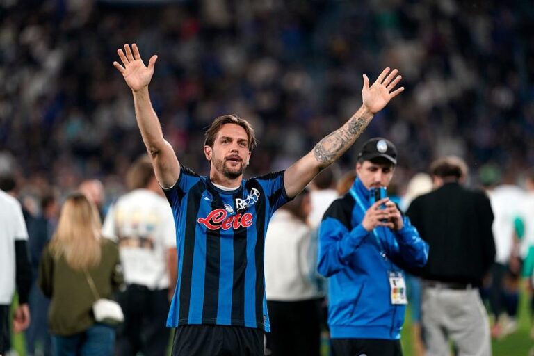 Rafael Tolói Relembra Passagem pelo São Paulo e Analisa Futuro no Futebol