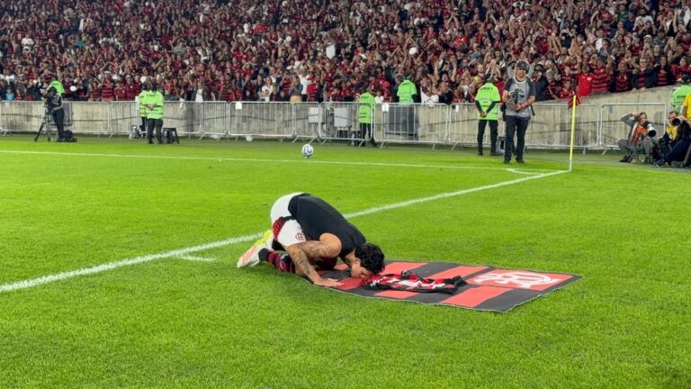 Pedro brilha em seu retorno ao Flamengo com gol e mensagem especial