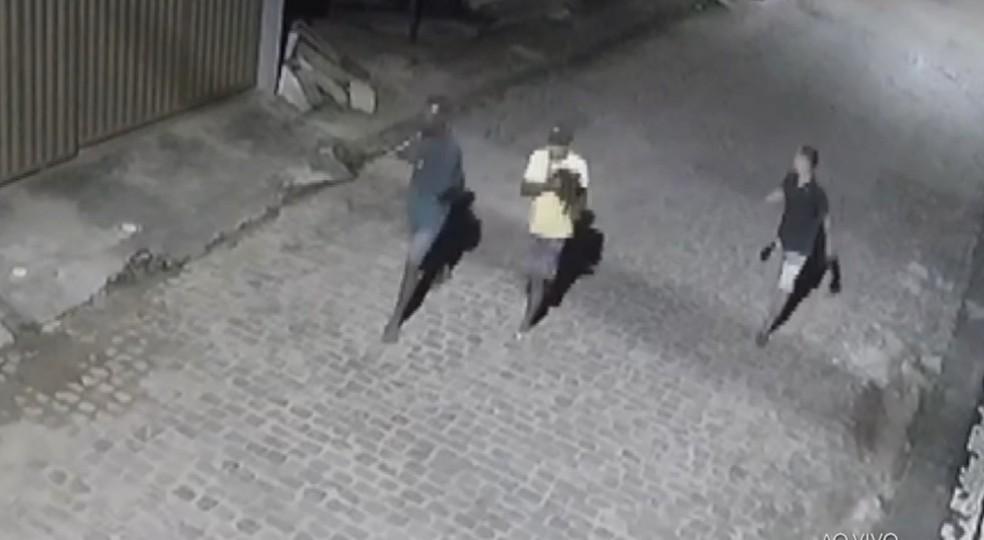 Troca de tiros em Camamu