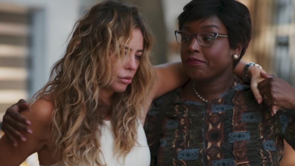 Em Vale Tudo, Consuêlo vai ajudar Heleninha