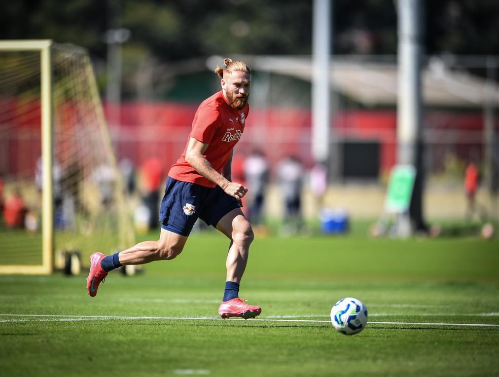 Pitta em treino do Bragantino