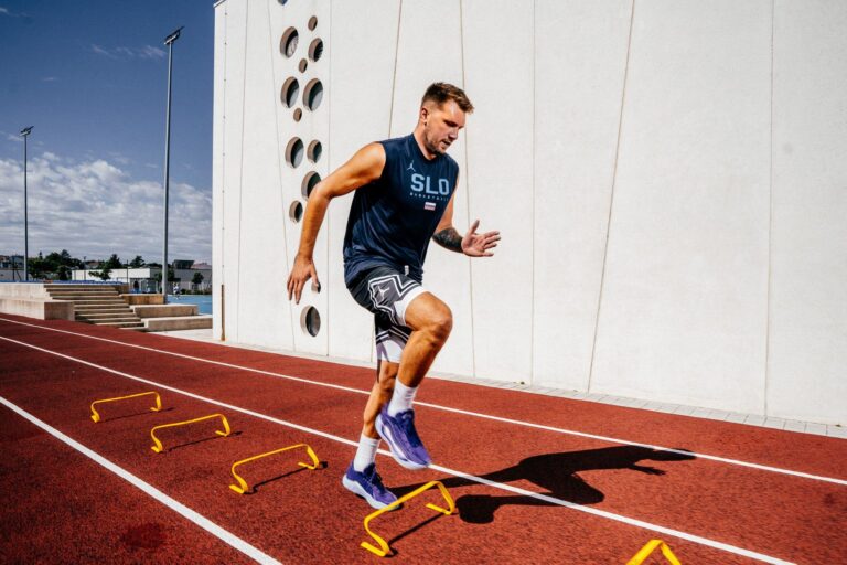 Transformação física de Luka Dončić é destaque neste verão