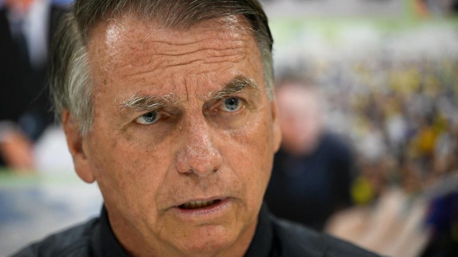 Bolsonaro pode ser preso por violação das medidas cautelares.