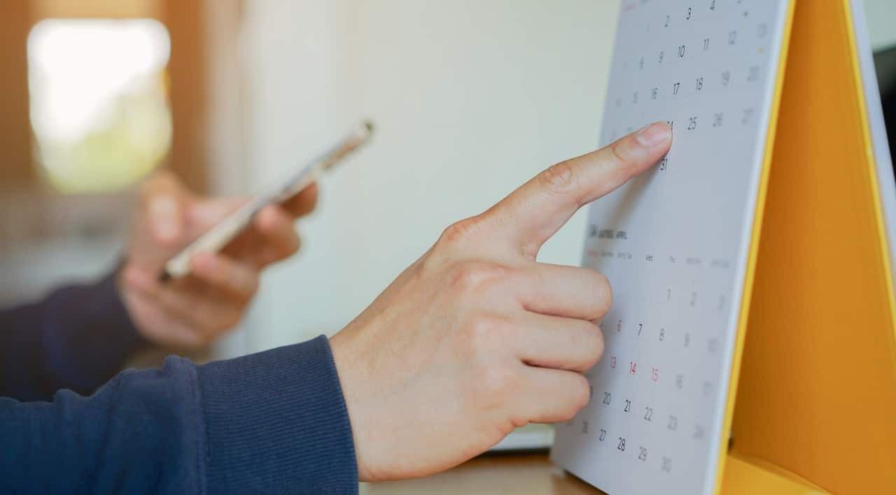 Calendário, feriados